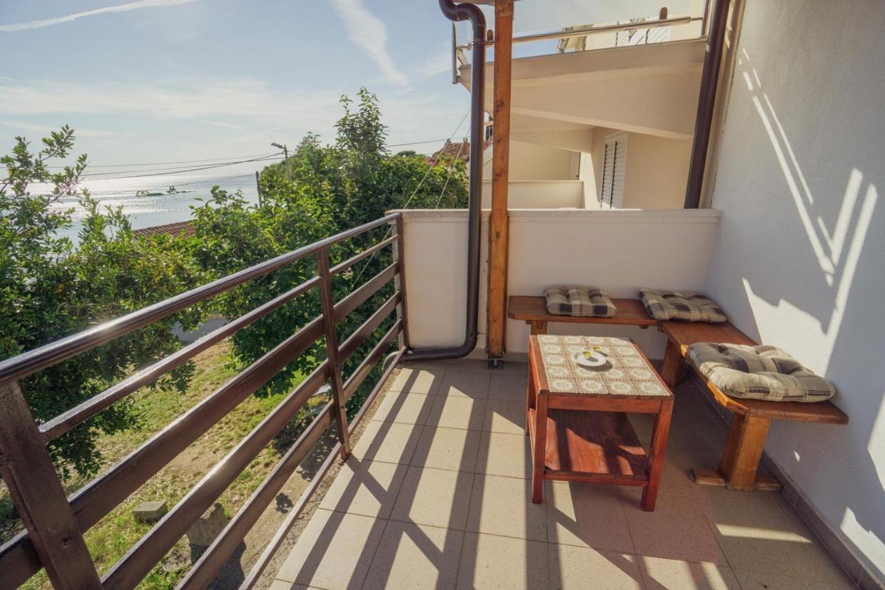 אומאג Apartment Nives מראה חיצוני תמונה