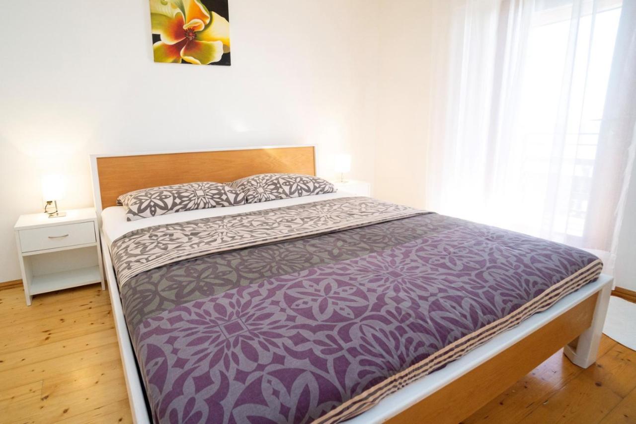 אומאג Apartment Nives מראה חיצוני תמונה